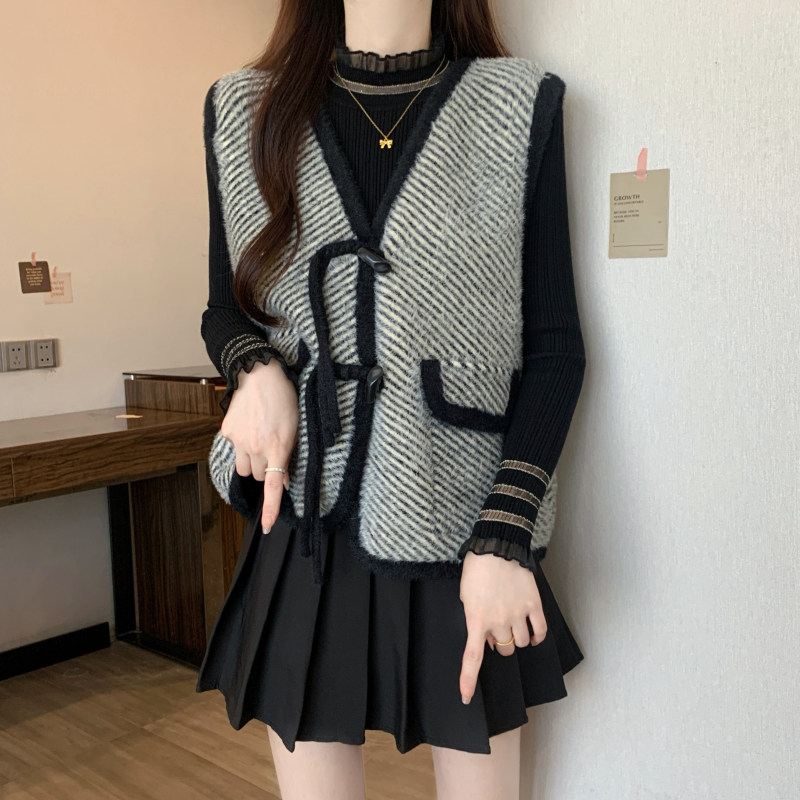 大码胖mm新中式国风盘扣加厚针织马甲背心女秋冬叠穿开衫马夹外套,淘宝优惠券,粉丝福利购,淘宝优惠卷