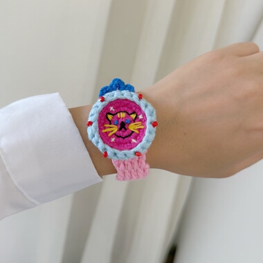 成品手工编织可爱复古小猫手表童趣独特毛线定制闺蜜情侣百搭手环