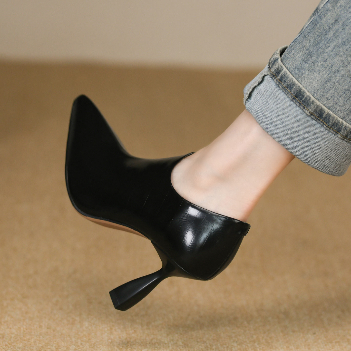 2025年秋季新款超高跟细跟头层牛皮复古尖头拉链深口单鞋女,淘宝优惠券,粉丝福利购,淘宝优惠卷