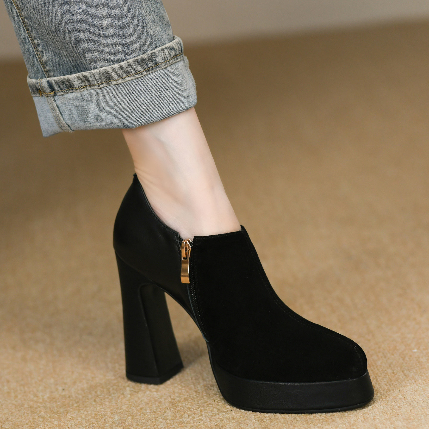 黑色法式尖头深口单鞋女粗跟秋季拼接真皮茶花防水台高跟鞋女11cm,淘宝优惠券,粉丝福利购,淘宝优惠卷