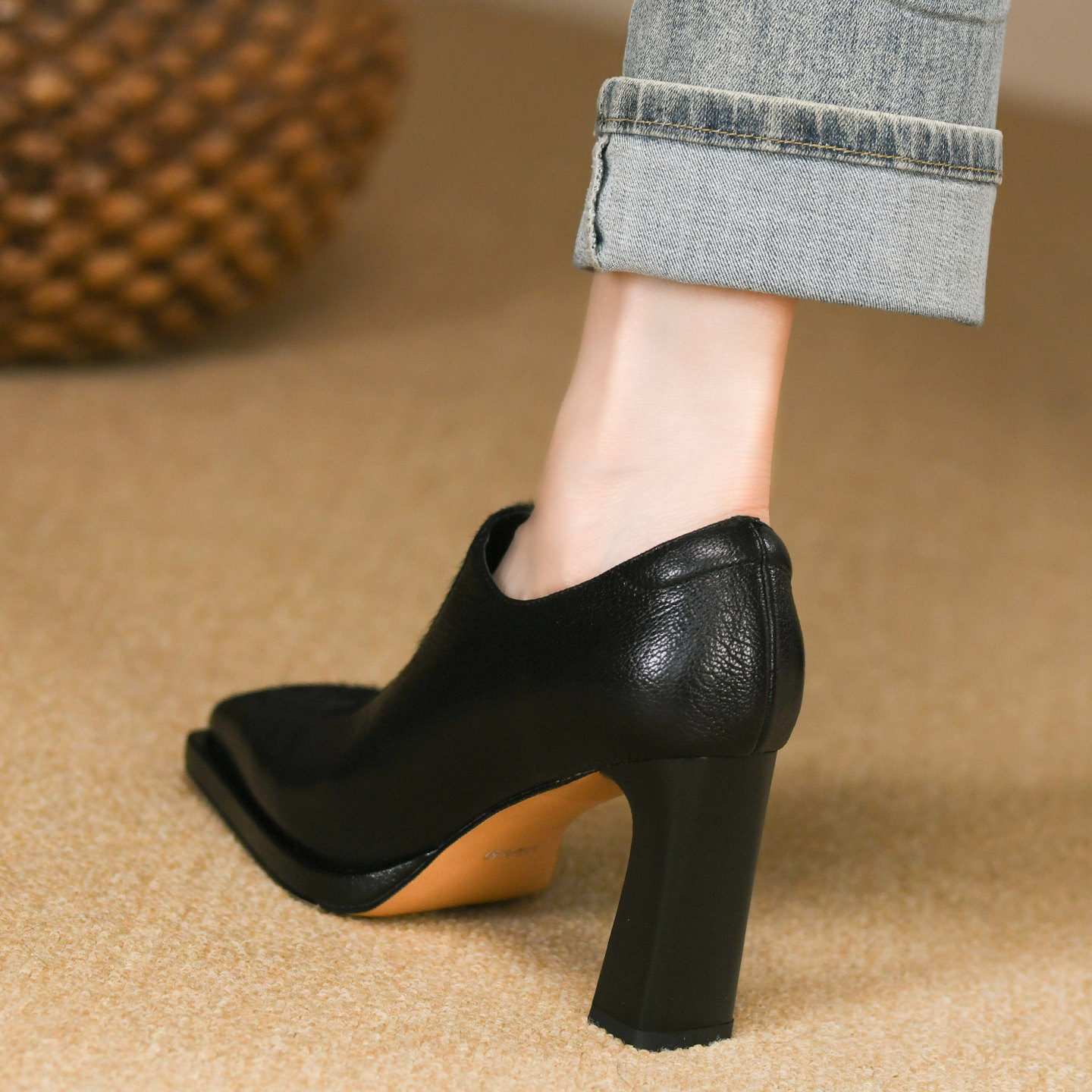 时尚黑色方头深口单鞋女粗跟秋季新款侧拉链拼接真皮马毛高跟鞋女,淘宝优惠券,粉丝福利购,淘宝优惠卷