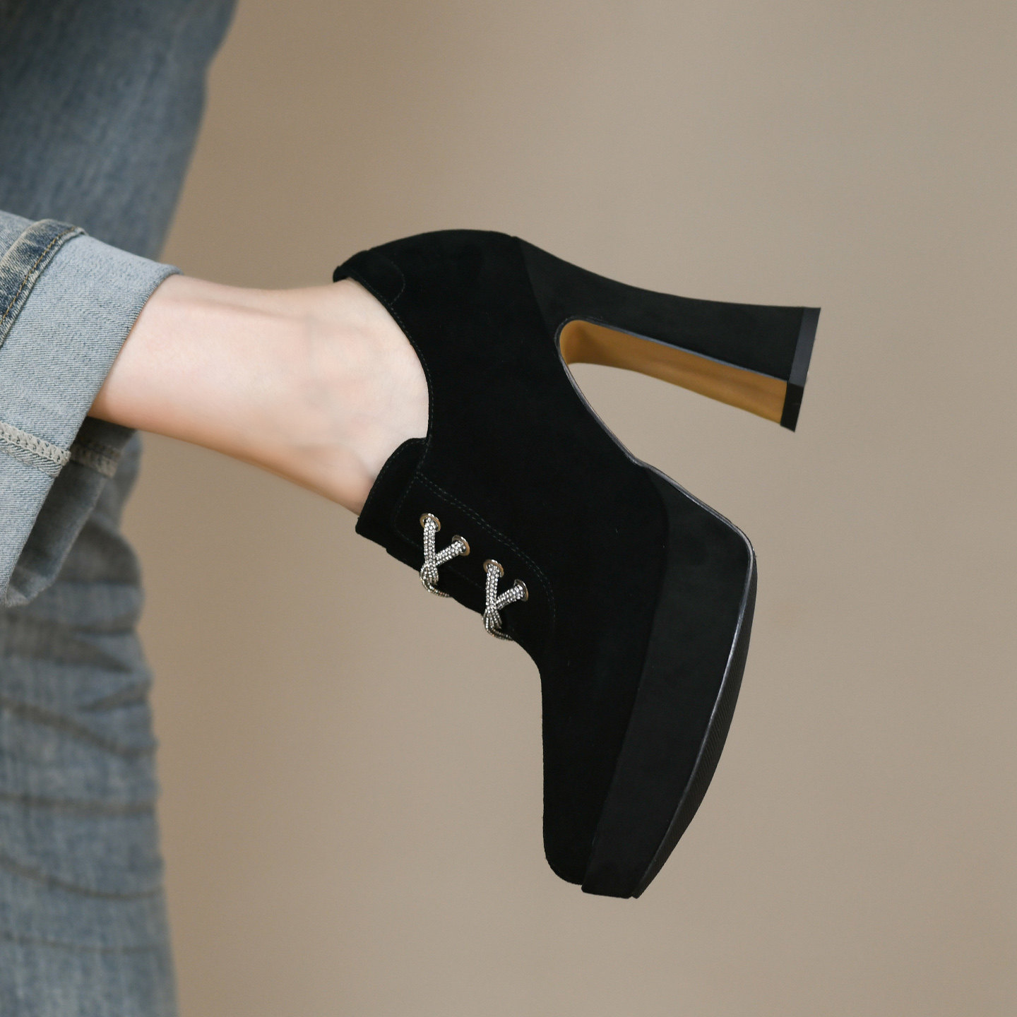 2025年秋季新款羊猄皮超高跟粗跟厚底尖头时尚拉链深口单鞋女,淘宝优惠券,粉丝福利购,淘宝优惠卷