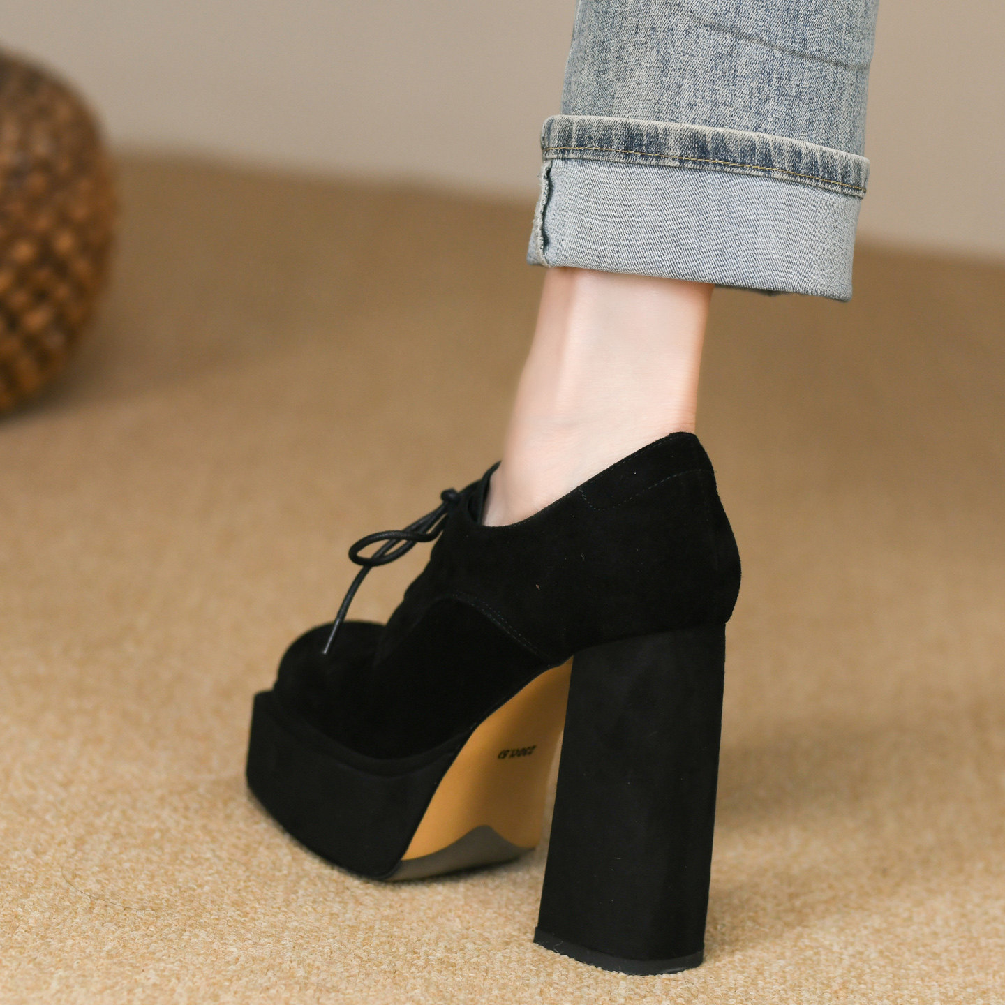 11cm厚底超高跟鞋女春秋新款磨砂真羊皮系带防水台粗跟深口单鞋女,淘宝优惠券,粉丝福利购,淘宝优惠卷