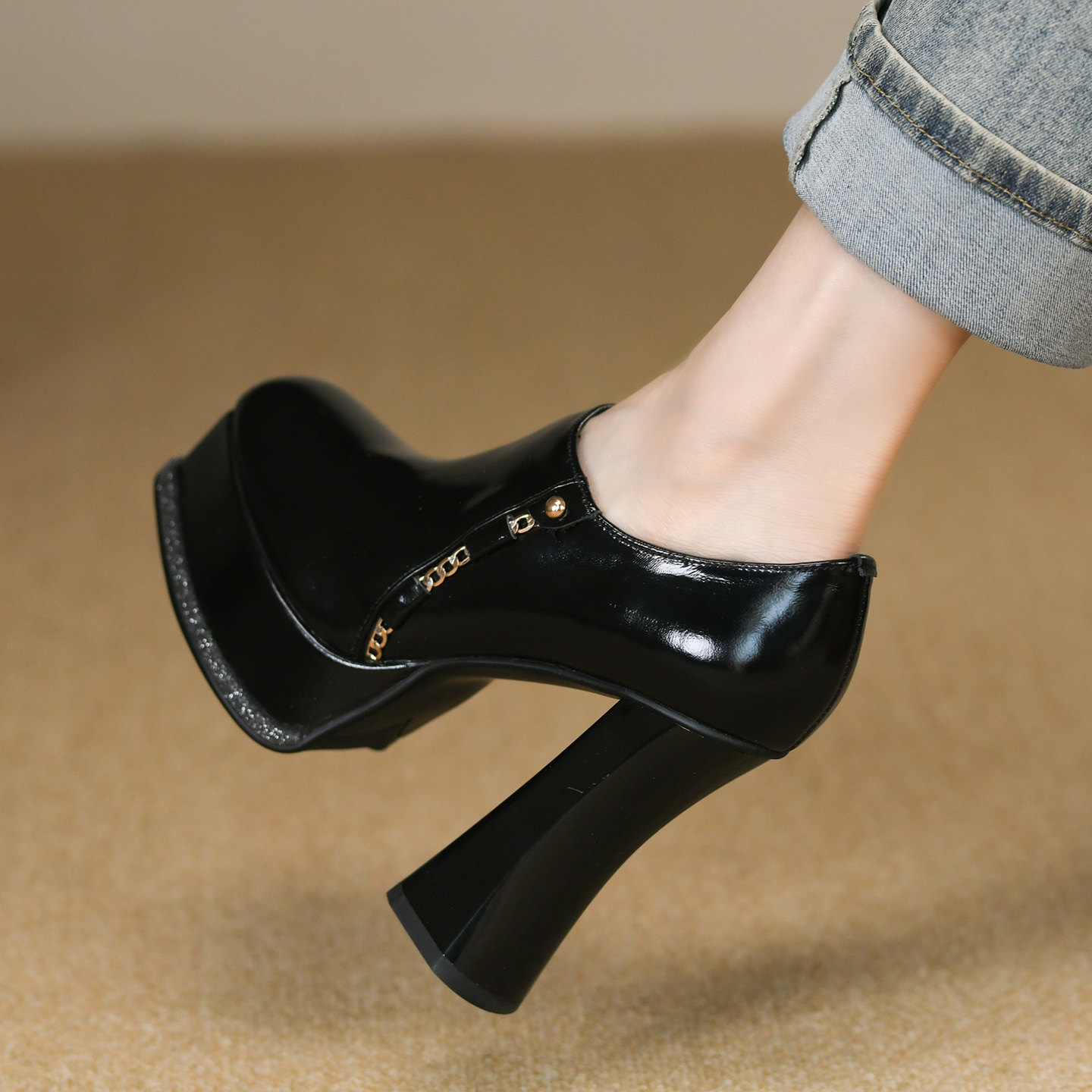 时尚厚底深口单鞋女粗跟春秋新款真牛皮亮面防水台超高跟鞋女10cm,淘宝优惠券,粉丝福利购,淘宝优惠卷