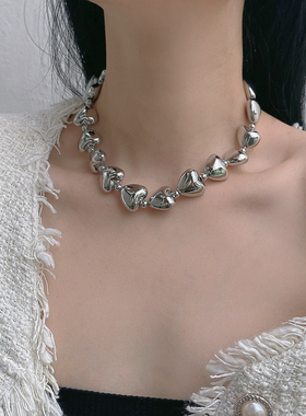 金属立体爱心项链锁骨颈链女
