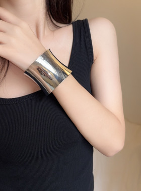 开口弧形宽版光面手镯镜面手环
