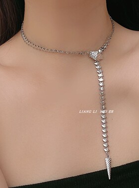 金属多戴法女蛇头项链毛衣链