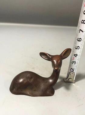 古玩实心铜俯鹿摆件一鹿有你紫铜茶宠小鹿镇纸家庭装饰桌面摆件