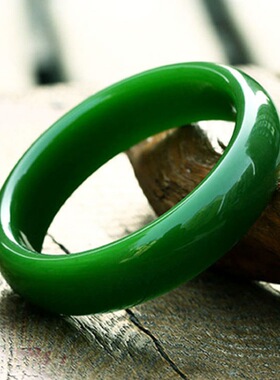 外蒙绿玉石手镯 女款满绿碧玉色玉手镯仿碧玉手镯外蒙料碧玉手镯