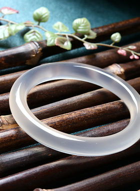 阿里拍卖玉石冰透玛瑙白玉髓女款玉手镯镯子手环细条圆条