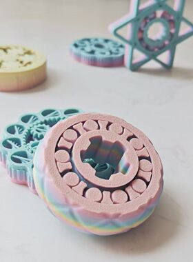 3D打印指尖陀螺齿轮解压益智