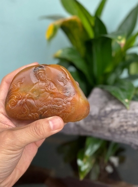 和田玉籽料文殊菩萨小摆件