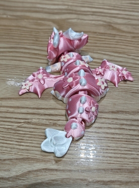 关节可动樱花朵点缀飞龙模型摆件