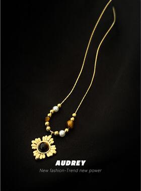 中古风丝绒虎眼石串珠锁骨链