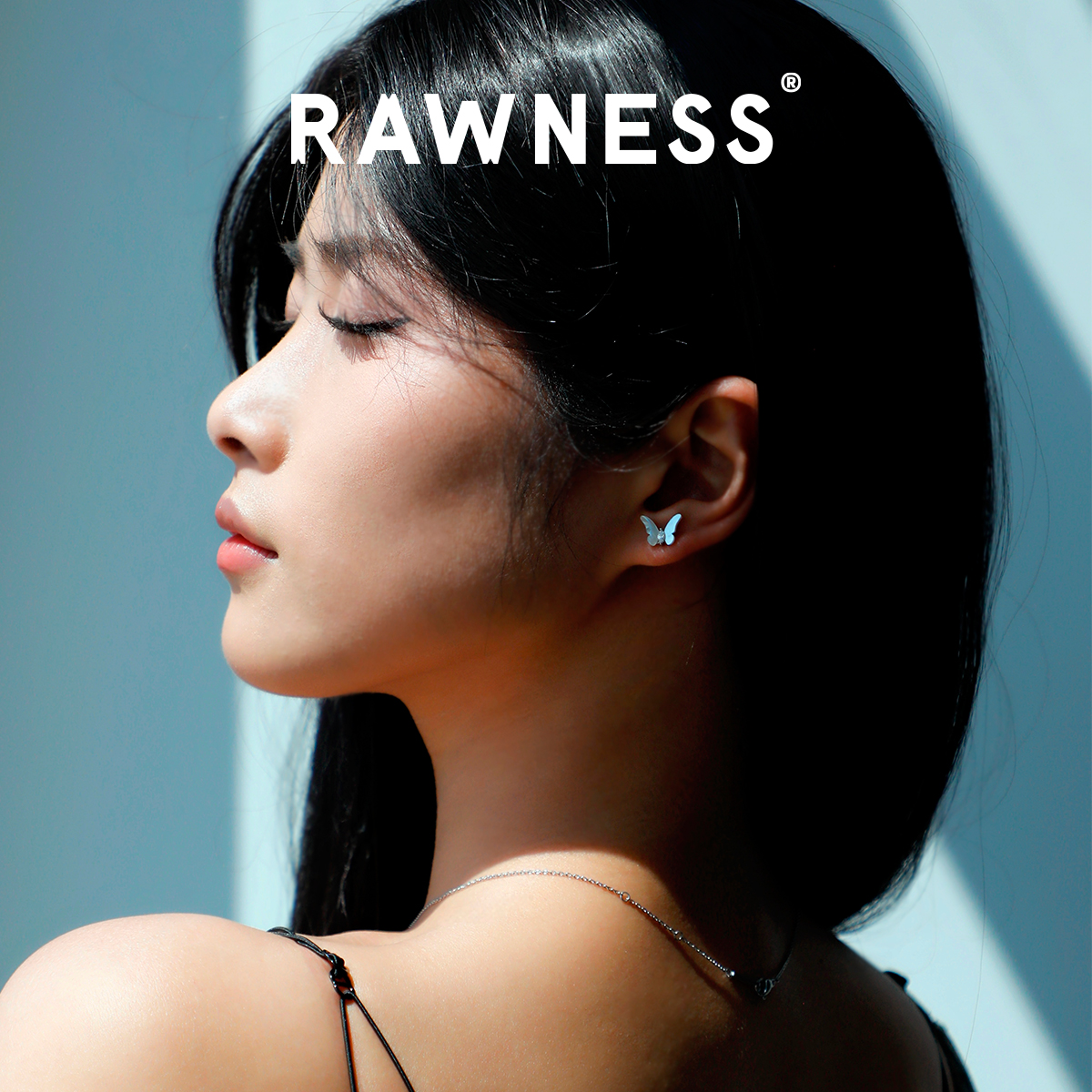 RAWNESS 蝴蝶贝母耳钉 极简立体925银 气质甜美耳环简约日常通勤 - 图3