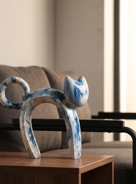 手工陶瓷蓝猫抽象摆件