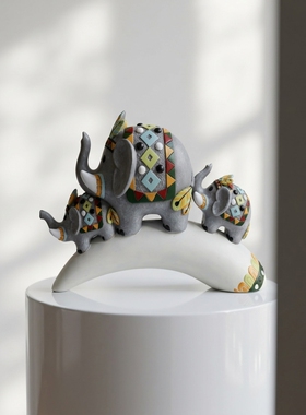 意式极简大象一家三口软装饰品