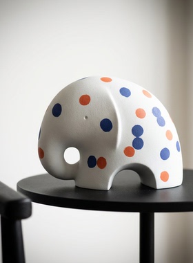 可爱大象造型陶瓷波点摆件