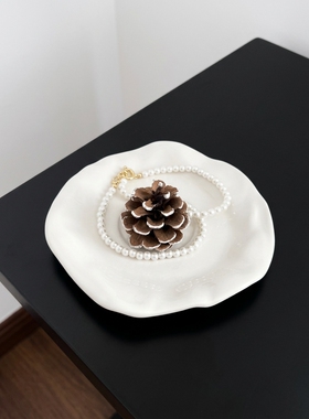 天然松果珍珠项链展示盘陶瓷餐盘
