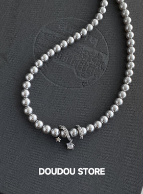 简约灰色珍珠项链百搭款