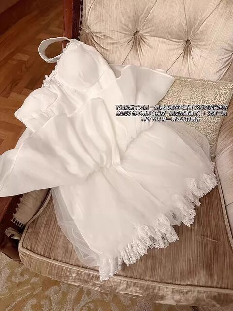 Summer ໃຫມ່ temperament ແອວ slimming tutu skirt