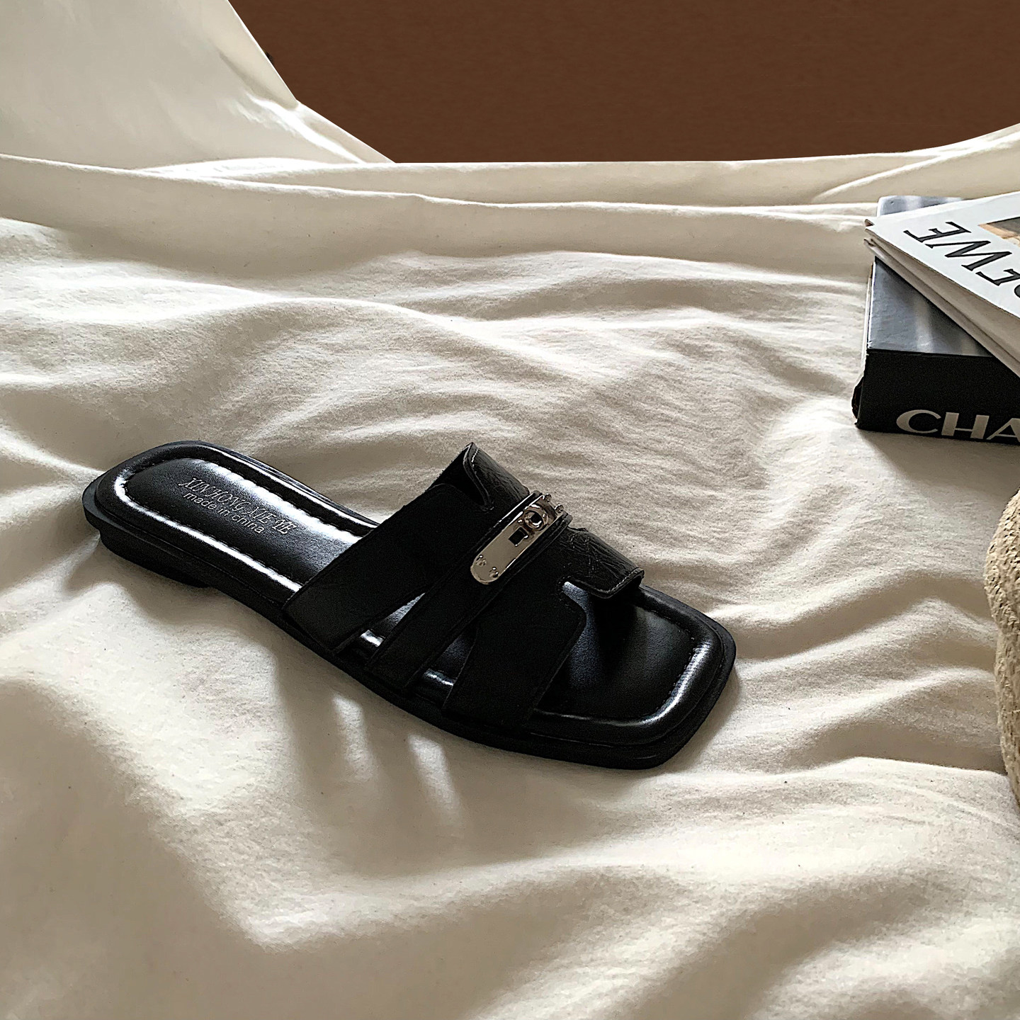 金屿鹿气质老钱风~ins法式复古凉拖鞋女夏外穿网红度假海边一字拖,淘宝优惠券,粉丝福利购,淘宝优惠卷