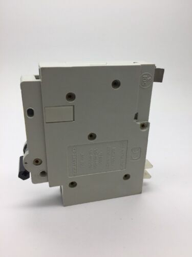 QO116EC10 Square D QOE C16 QO116EC10 Single Pole MCB 16Amp T - 图0