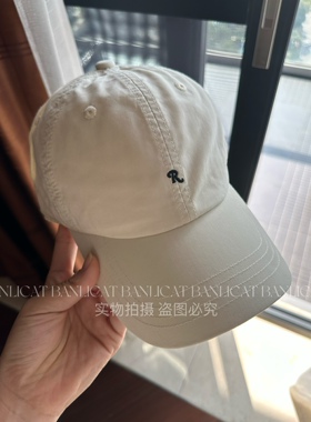 Banlicat 新品 很韩很减龄刺绣小字母R棒球帽子男女显脸小鸭舌帽