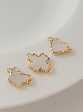 真金保色镶天然双环桃心月亮吊坠