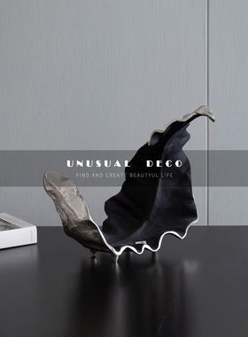 现代欧式轻奢复古铝质艺术树叶摆件创意玄关样板间桌面软装饰品