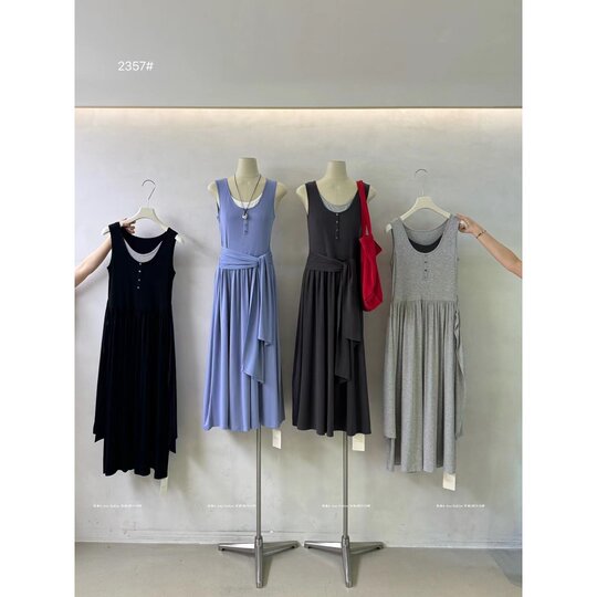 Korean style A-line skirt knitted color block fake two-piece vest dress