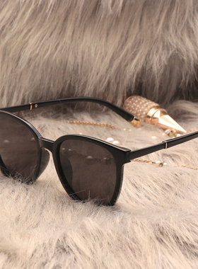 新款防晒墨镜女紫色偏光开车方脸