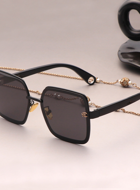 偏光太阳镜女红色方形圆脸开车用