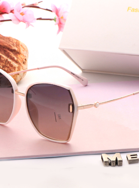 圆脸个性风大框超轻白色驾驶眼镜