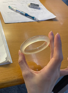 纯天然玛瑙手镯香槟金白月光玉髓高冰透冰种马料正品镯子女款礼物