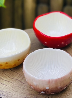 卡通创意釉下彩陶瓷蘑菇碗收纳冰淇淋碗沙拉水果碗可爱卡通甜品碗