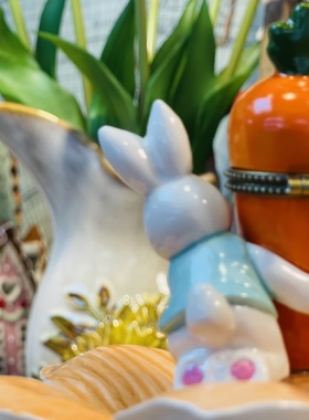 高温陶瓷摆件胡萝卜首饰盒兔子抱萝卜可爱 生日礼物摆件装饰萝卜