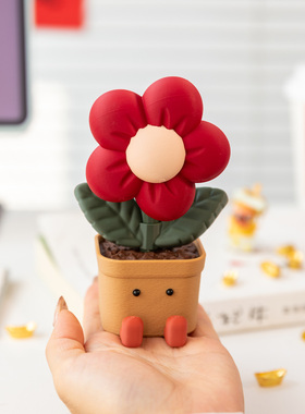 趣味招财旋转小红花摆件解压玩具