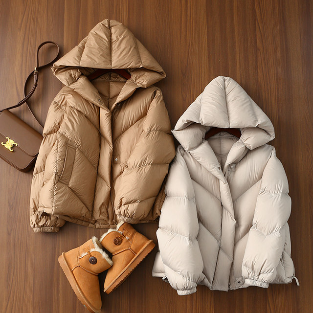 High quality 90 white duck down hooded short down jacket for women
