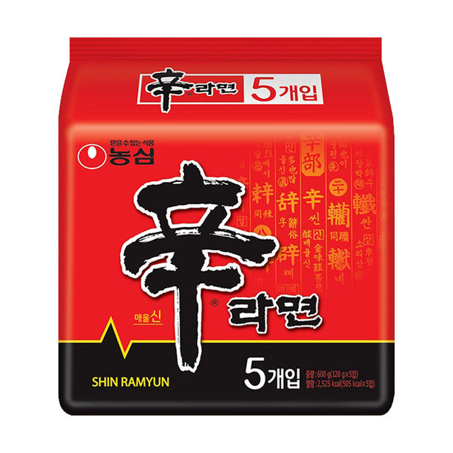 South Korea imported Nongshim Shin Ramen Mushroom Beef Fast Food