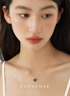 EVESENSE蝴蝶结爱心黑玛瑙锁骨链