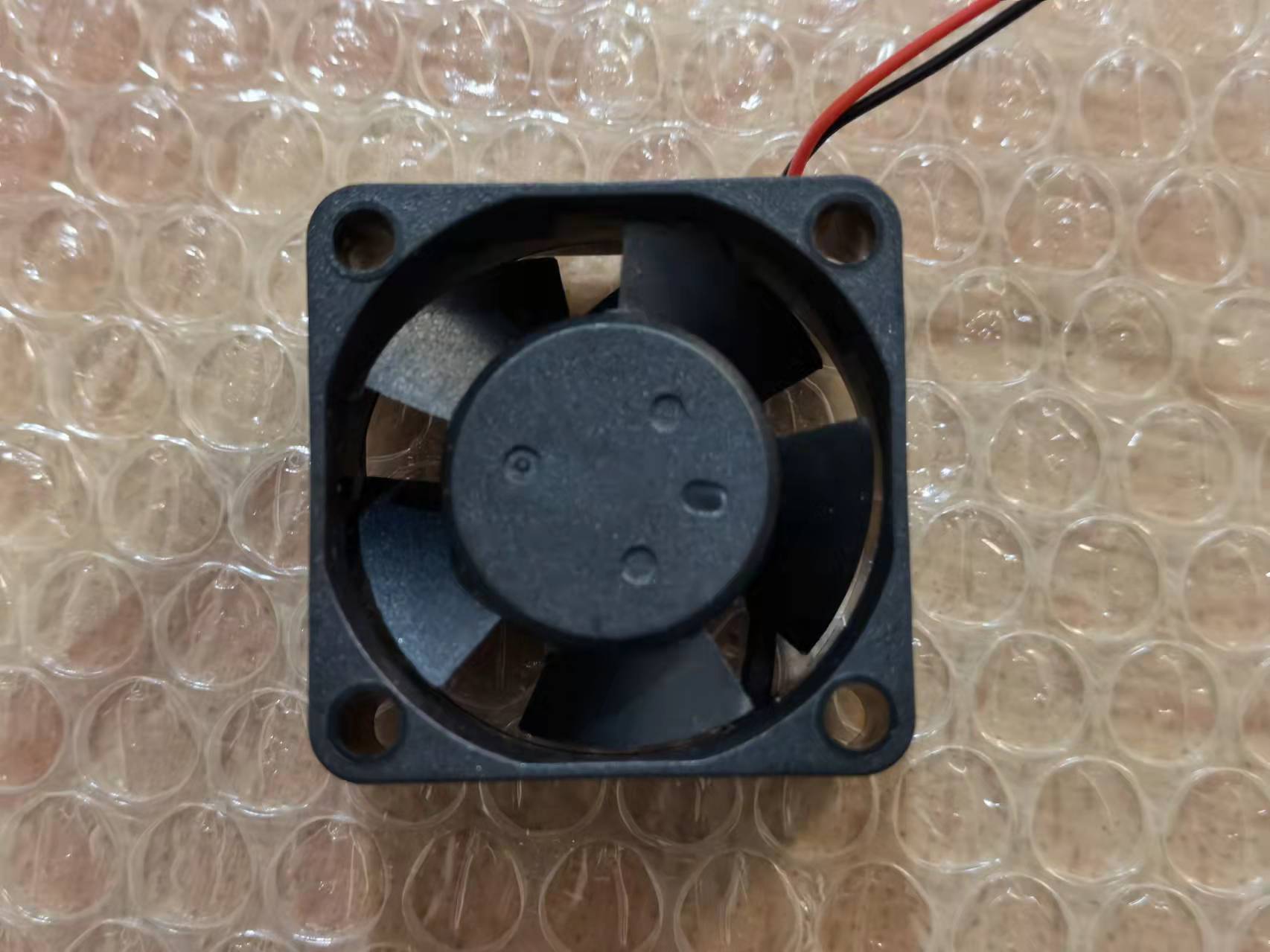 KDE/KD1204PKS1/PKBX/1/2/PKS3/2-8 GM1204PKVX/PKVX/PKV3-8A 12V - 图1