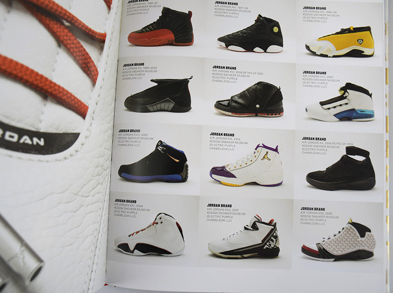 英文原版 Out of the Box The Rise of Sneaker Culture球鞋文化收藏书籍精装英文版进口英语原版书籍-图1