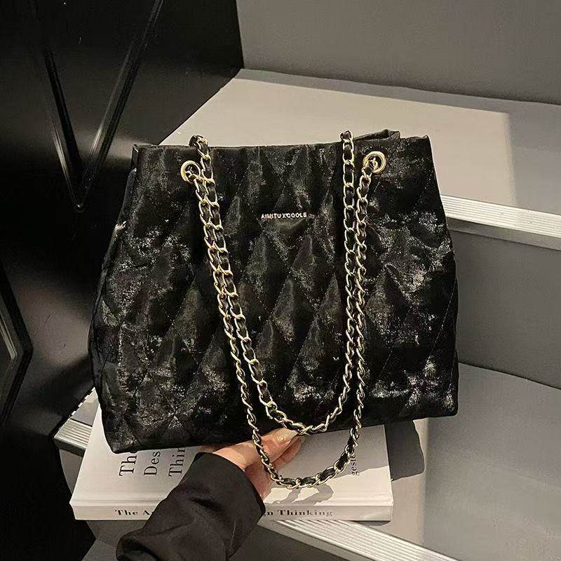 艾米兔女包2026新款时尚简约小众时尚洋气通勤休闲菱格单肩斜挎包,淘宝优惠券,粉丝福利购,淘宝优惠卷