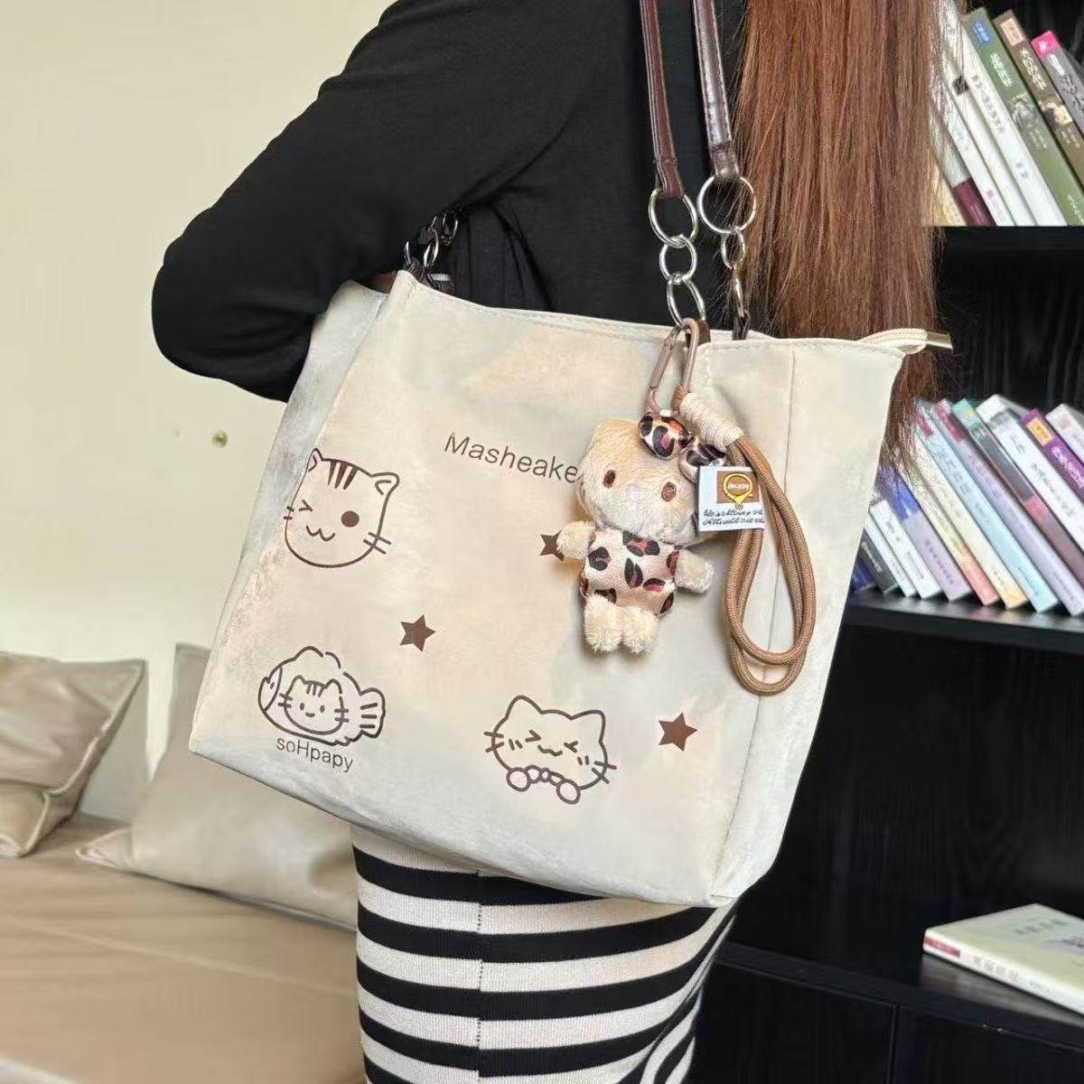 2025新款时尚休闲手拎包百搭通勤托特包大容量学生上课单肩腋下包,淘宝优惠券,粉丝福利购,淘宝优惠卷