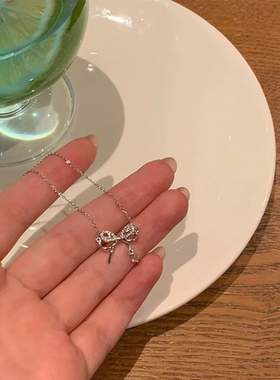 简约蝴蝶流苏项链女韩国轻奢高级感精致锁骨链夏季小众设计感颈链