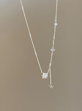 幸运草项链女款2025年新款简约颈链高级感轻奢小众锁骨链颈链配饰