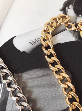 rtzhangacc欧美复古短女锁骨链