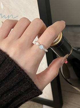 包邮蓝色花朵仿珍珠方块戒指女轻奢时尚小众精致S925镀银指环食指