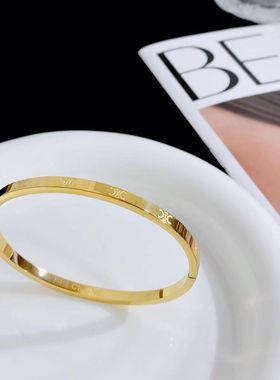 钛钢凯旋门手镯女生ins小众设计高级感轻奢气质手镯欧美手饰